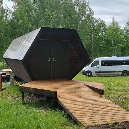 Ku:Kaerg Hotel Põldeotsa Eksteriør billede